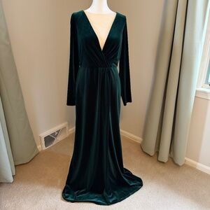 NWT Anthropologie Jenny Yoo Ryland V-neck Long Sleeve Open Back Velvet Gown